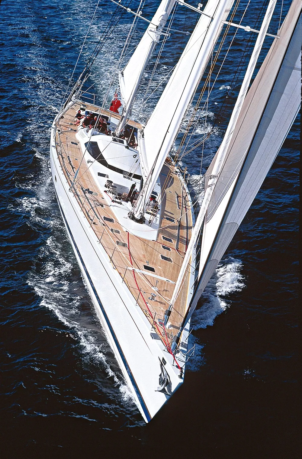 Voilier Maricha III Voiler naviguant au pres